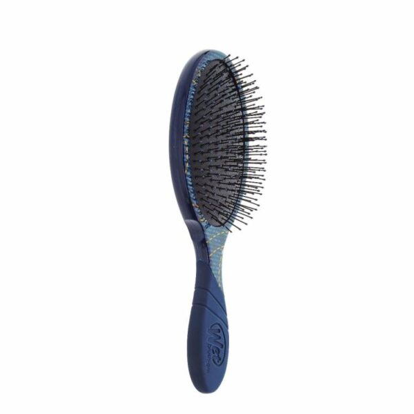 Wet Brush Hajkefe 
Free Sixty Denim