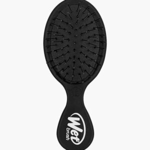 Wet Brush Hajkefe Lil
Black Out