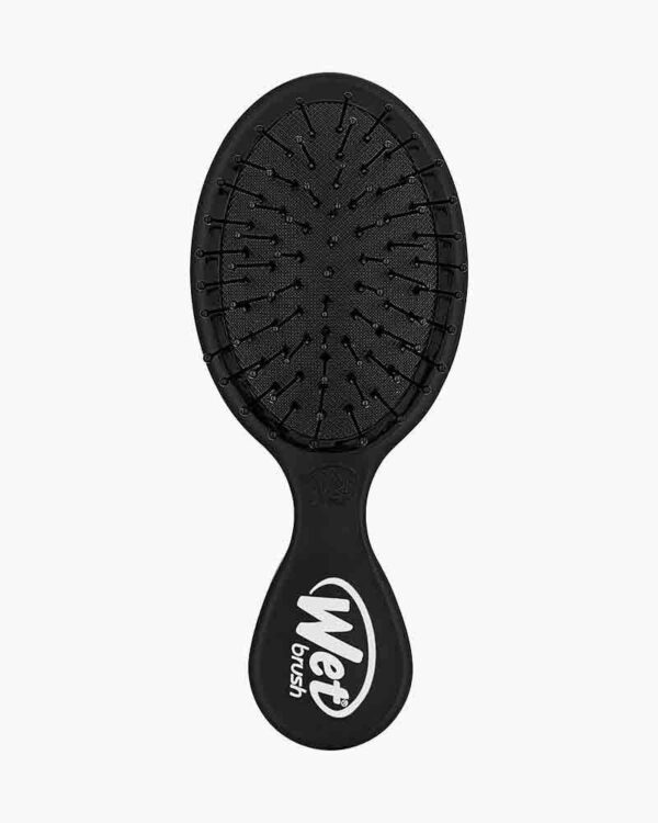 Wet Brush Hajkefe Lil
Black Out